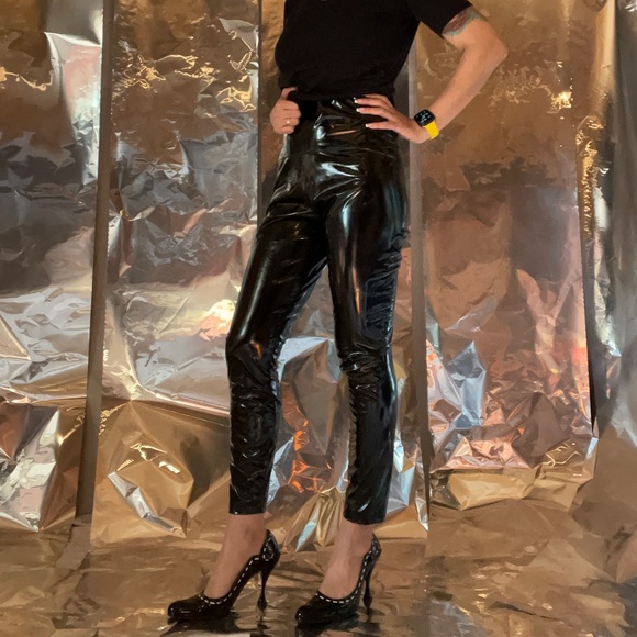 Patent leather pants Aritzia - Picture 1 of 12